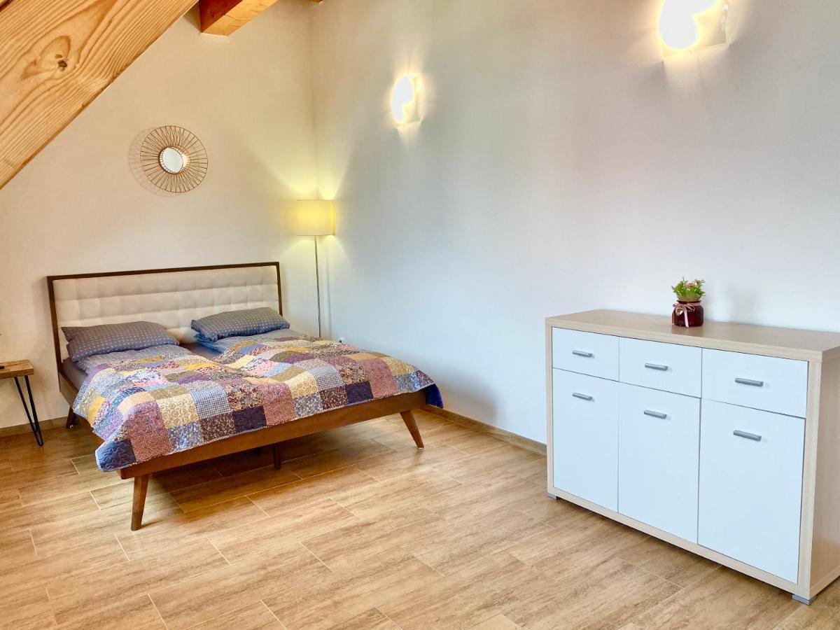 Relax Apartment Прага Экстерьер фото