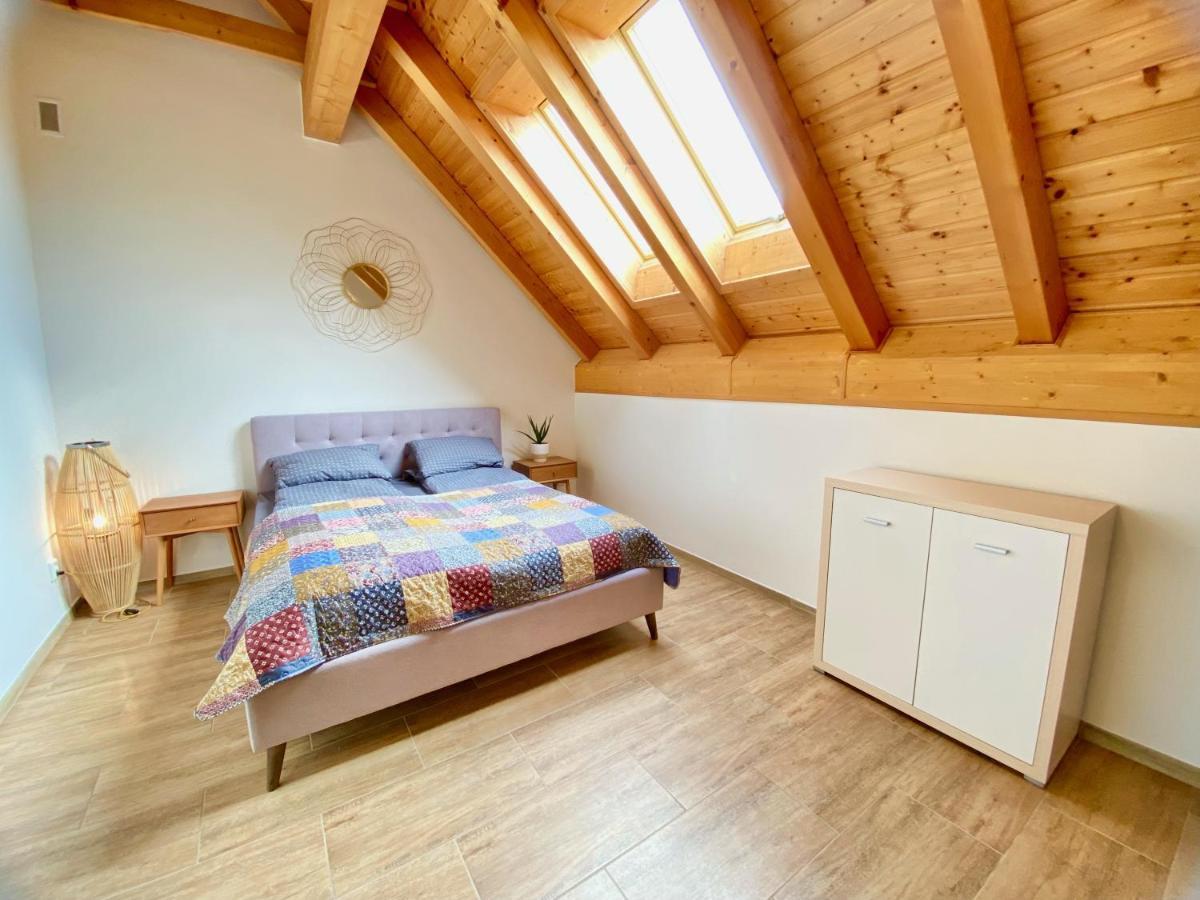 Relax Apartment Прага Экстерьер фото